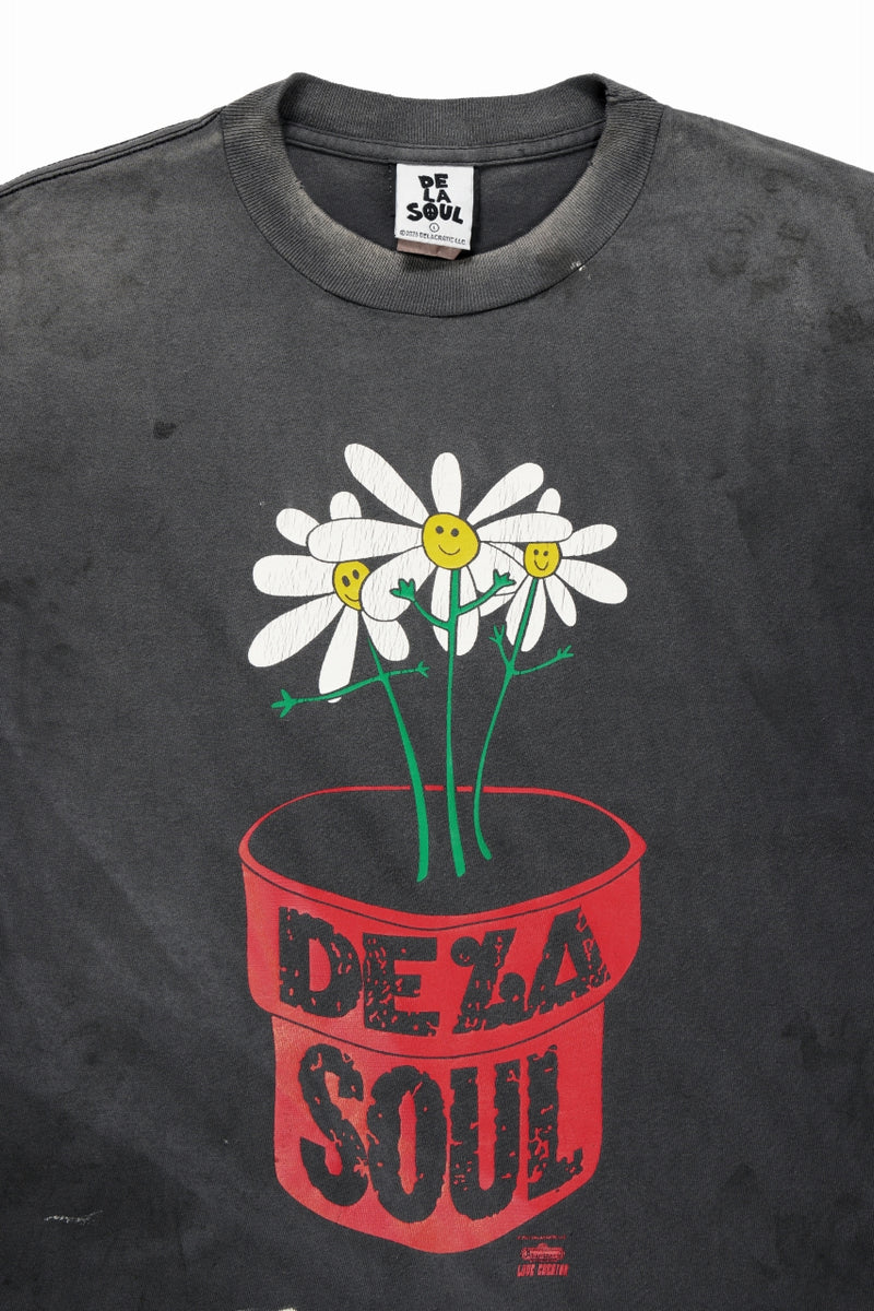 SAINT Mxxxxxx x DELASOUL DLS SS TEE