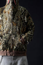 画像をギャラリービューアに読み込む, SAINT Mxxxxxx × A BATHING APE® ZIP HOODIE (CAMO)