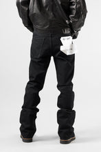 画像をギャラリービューアに読み込む, SAINT Mxxxxxx BLACK FLARE DENIM PANTS / FLARE (BLACK)