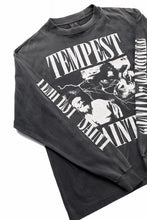 画像をギャラリービューアに読み込む, SAINT Mxxxxxx TEMPEST LS TEE (BLACK)