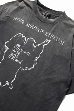 画像をギャラリービューアに読み込む, SAINT Mxxxxxx SS TEE / HOPE SPRING (BLACK)