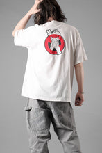 Load image into Gallery viewer, SAINT Mxxxxxx SS TEE / SAINT HORROR (WHITE)