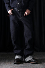 Load image into Gallery viewer, FULLCOUNT 0107W MONROE Wide Straight Jeans / 13.7oz Zimbabwe Selvedge Denim (INDIGO BLUE / ONE WASHED)