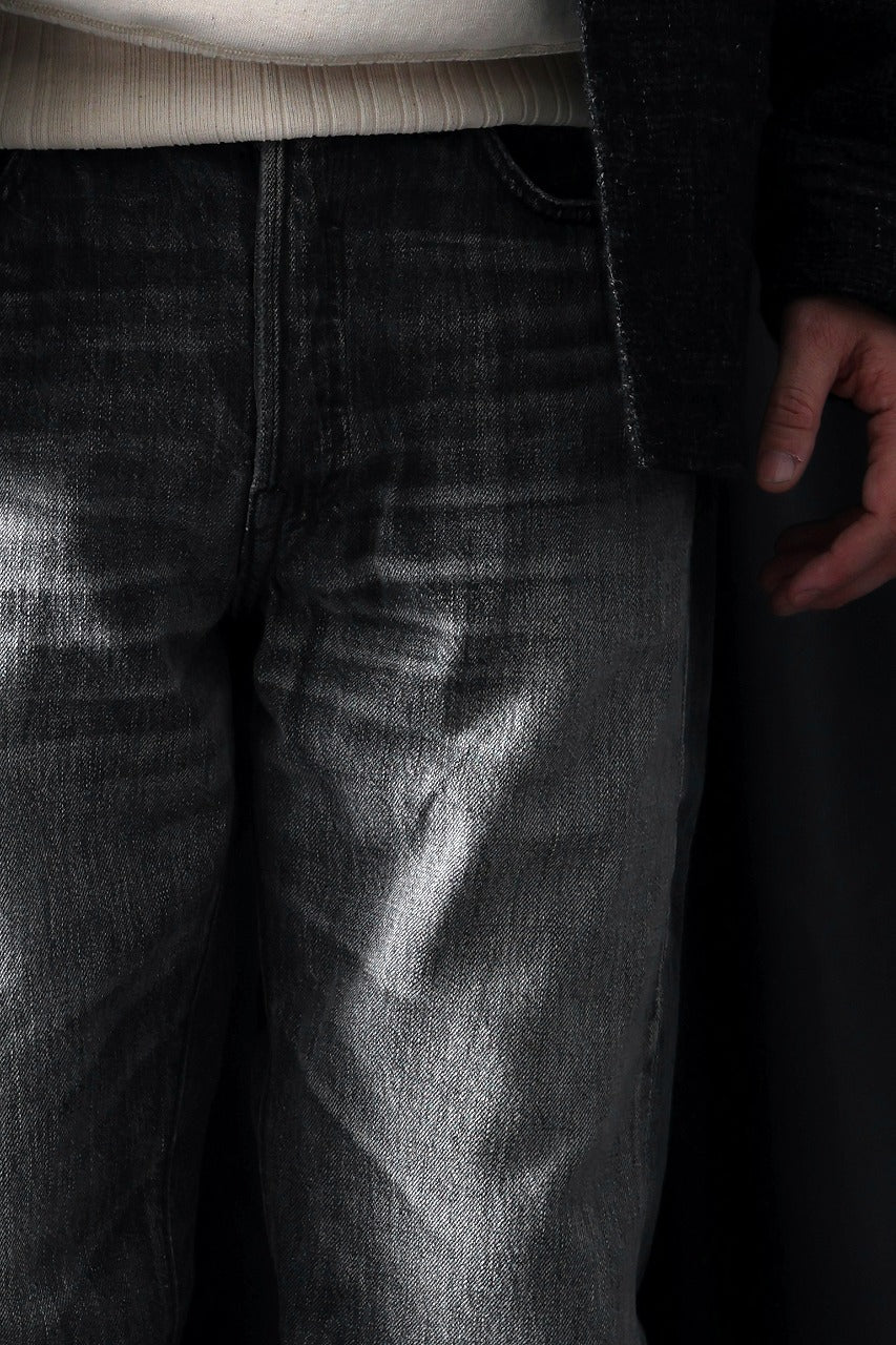 Load image into Gallery viewer, FULLCOUNT "Dartford" 1101BKSSHW Straight Jeans / 11.5oz Zimbabwe Selvedge Denim (BLACK / VINTAGE FADED)