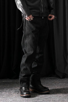 Load image into Gallery viewer, FULLCOUNT 1101BKSS Straight Jeans / 11.5oz Zimbabwe Selvedge Denim (BLACK / ONE WASHED)