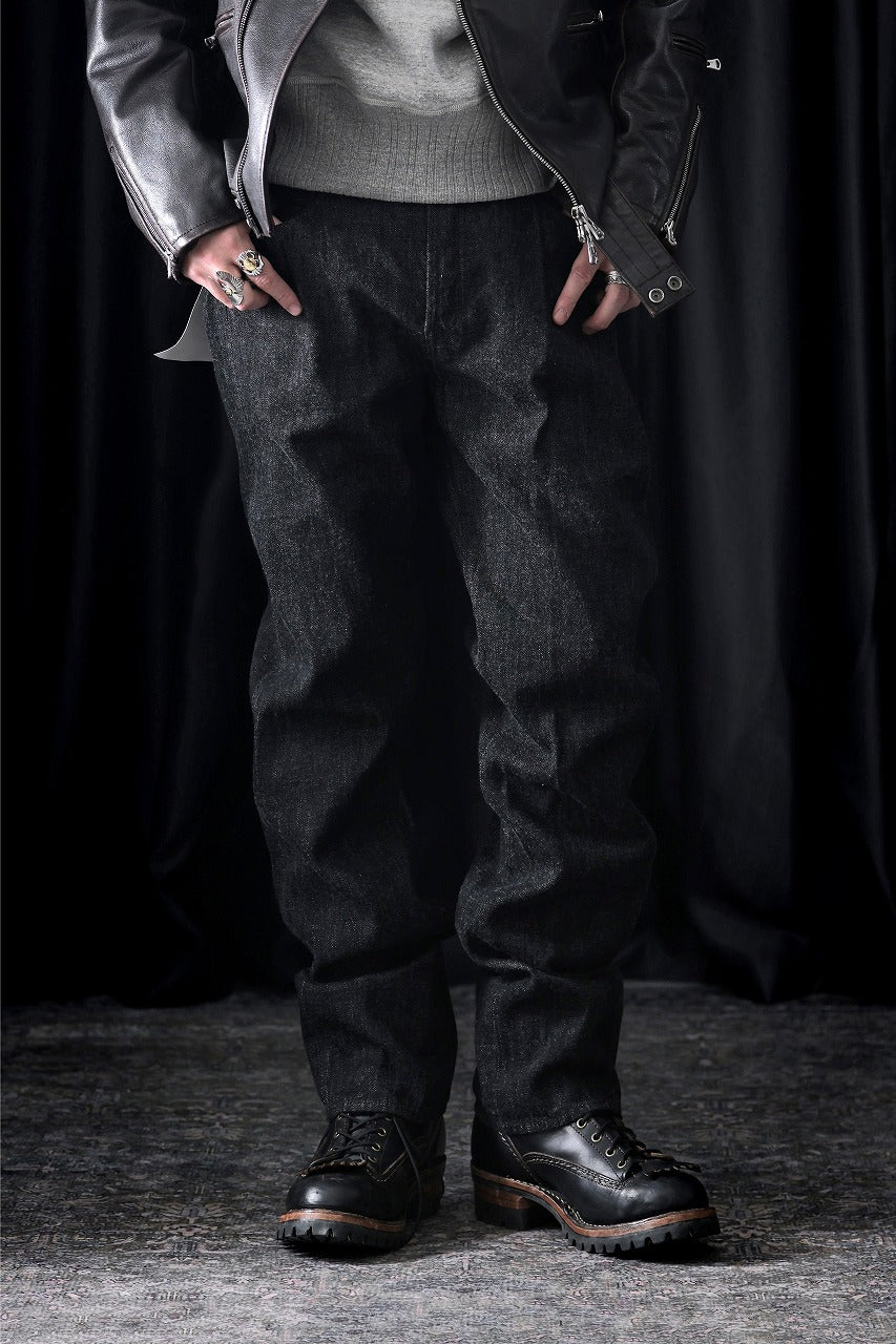 Load image into Gallery viewer, FULLCOUNT 1101BKSS Straight Jeans / 11.5oz Zimbabwe Selvedge Denim (BLACK / ONE WASHED)