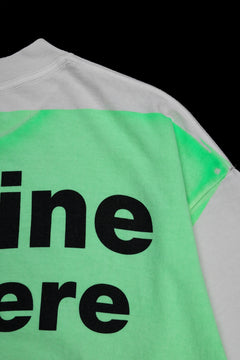 画像をギャラリービューアに読み込む, SAINT Mxxxxxx × A BATHING APE® SS TEE / HAND PRINT (WHITE+GREEN)