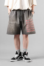 Load image into Gallery viewer, SAINT Mxxxxxx SWEAT SHORTS / SAINT MXX (CHARCOAL)