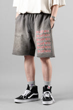 Load image into Gallery viewer, SAINT Mxxxxxx SWEAT SHORTS / SAINT MXX (CHARCOAL)