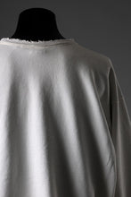 画像をギャラリービューアに読み込む, SAINT Mxxxxxx x BerBerJin YOUNG CREW NECK SWEAT (WHITE)