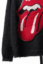Load image into Gallery viewer, SAINT Mxxxxxx TRS CREW NECK KNIT / LIPS &amp; TONGUE (BLACK)