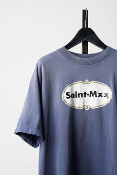 Load image into Gallery viewer, SAINT Mxxxxxx SS T-SHIRT / SAINT MXX (NAVY)