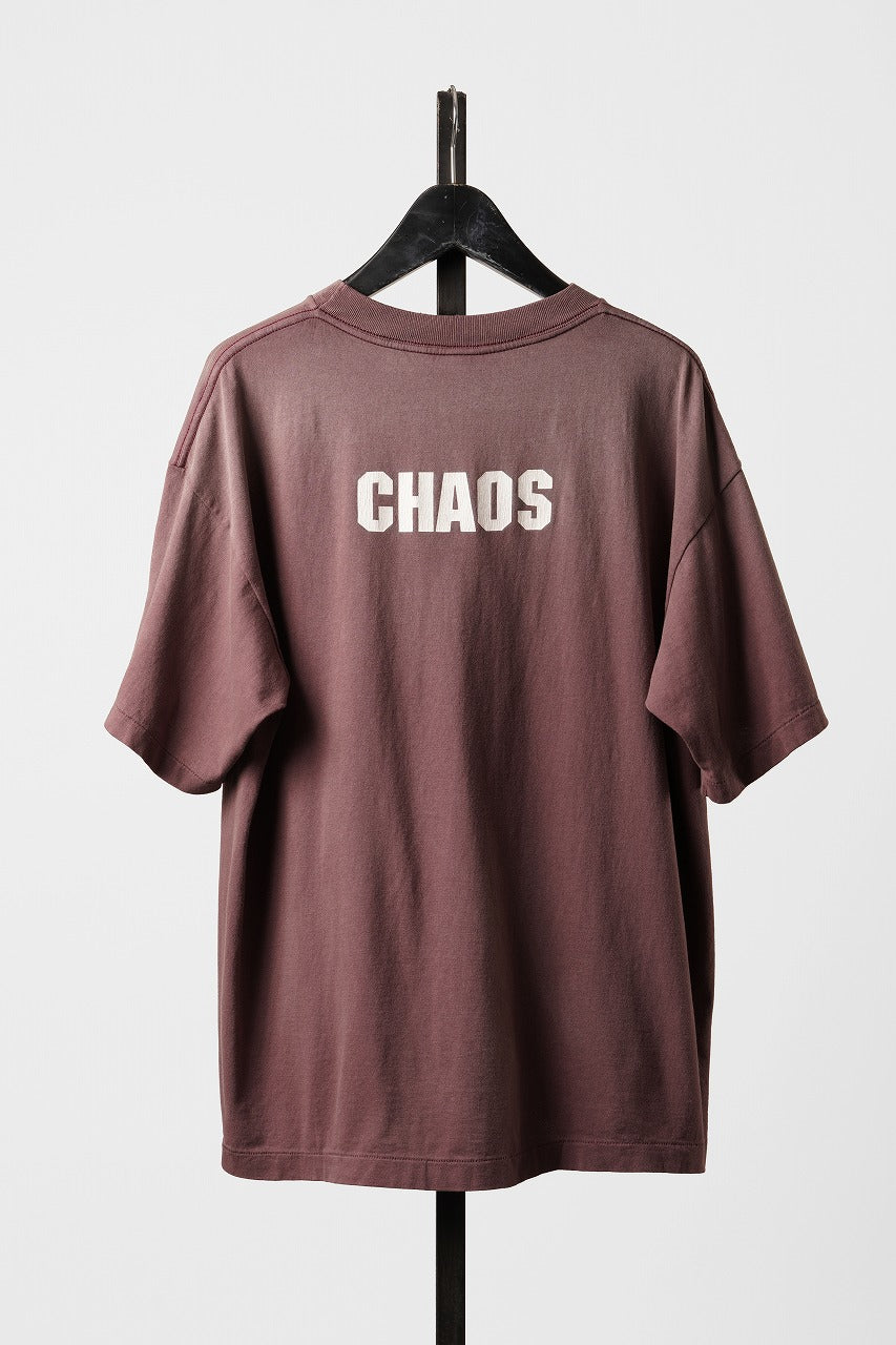 Load image into Gallery viewer, SAINT Mxxxxxx SS T-SHIRT / SAINT MXX (BURGUNDY)