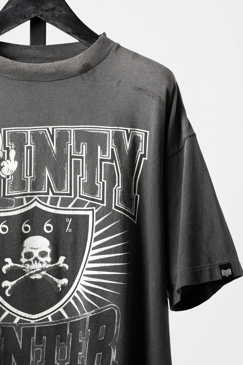 SAINT Mxxxxxx x BOUNTY HUNTER SS TEE / SAINTY HUNTER (BLACK) – ETERNAL