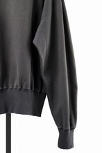 Load image into Gallery viewer, FULLCOUNT "LIL' BIT" FADING SWEAT SHIRT / ORIGINAL CIRCULAR FLEECE (BLACK)
