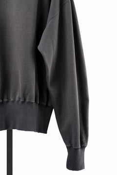 Load image into Gallery viewer, FULLCOUNT "LIL' BIT" FADING SWEAT SHIRT / ORIGINAL CIRCULAR FLEECE (BLACK)