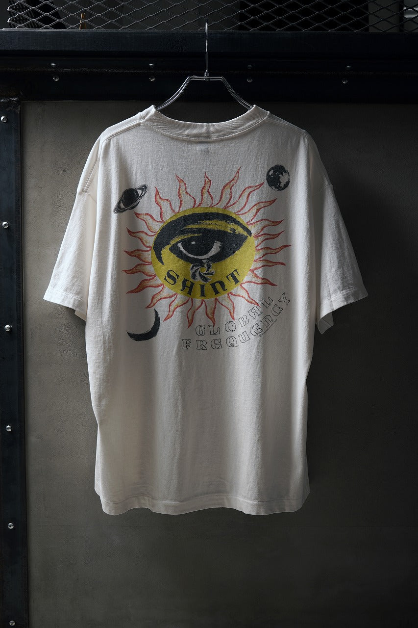 画像をギャラリービューアに読み込む, SAINT Mxxxxxx SS TEE / EYE (WHITE)
