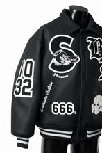 画像をギャラリービューアに読み込む, SAINT Mxxxxxx x BOUNTY HUNTER VARSITY JACKET / SAINTY HUNTER (BLACK)