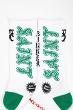 Load image into Gallery viewer, SAINT Mxxxxxx SOCKS / SAINT (WHITE+GREEN)