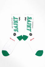Load image into Gallery viewer, SAINT Mxxxxxx SOCKS / SAINT (WHITE+GREEN)