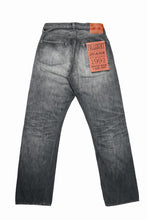 Load image into Gallery viewer, FULLCOUNT "Dartford" 1101BKSSHW Straight Jeans / 11.5oz Zimbabwe Selvedge Denim (BLACK / VINTAGE FADED)
