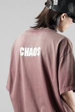 Load image into Gallery viewer, SAINT Mxxxxxx SS T-SHIRT / SAINT MXX (BURGUNDY)