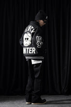画像をギャラリービューアに読み込む, SAINT Mxxxxxx x BOUNTY HUNTER VARSITY JACKET / SAINTY HUNTER (BLACK)