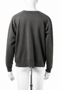 画像をギャラリービューアに読み込む, FULLCOUNT FADING RAGLAN SLEEVE SWEAT SHIRT (DAMAGE LESS / BLACK)