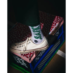 Load image into Gallery viewer, SAINT Mxxxxxx SOCKS / SAINT (WHITE+GREEN)