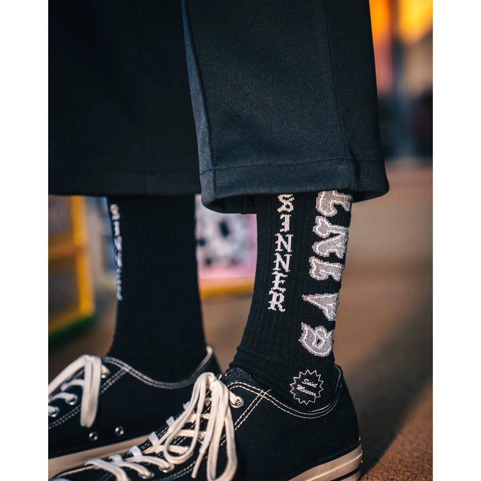 Load image into Gallery viewer, SAINT Mxxxxxx SOCKS / SAINT (BLACK+GREY)