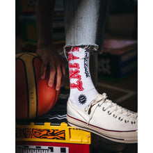 Load image into Gallery viewer, SAINT Mxxxxxx SOCKS / SAINT (WHITE+RED)