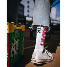 Load image into Gallery viewer, SAINT Mxxxxxx SOCKS / SAINT (WHITE+RED)